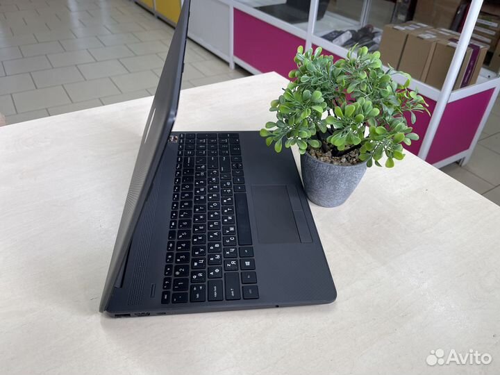 Отличный ноутбук HP/Ryzen/8GB/SSD