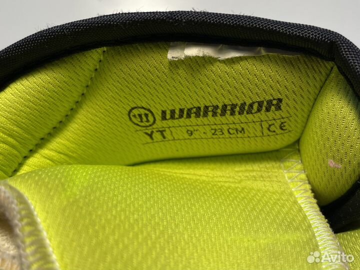 Краги хоккейные детские размер 9