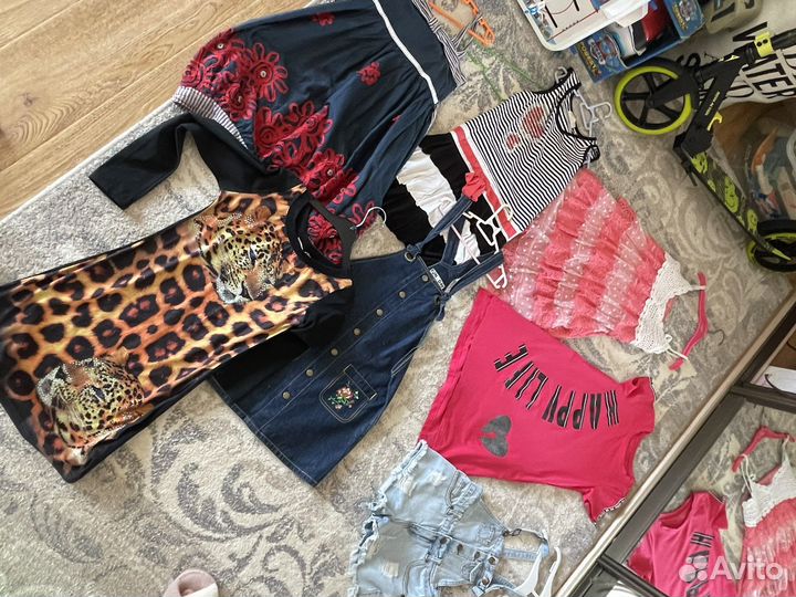 Детские вещи на девочку 7-10 лет