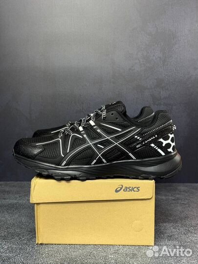 Кроссовки оптом