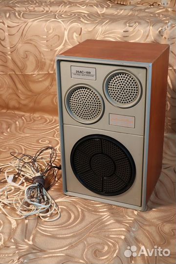 Колонки25ас-109+усил-ль Радиотехника У-7101-Стерео