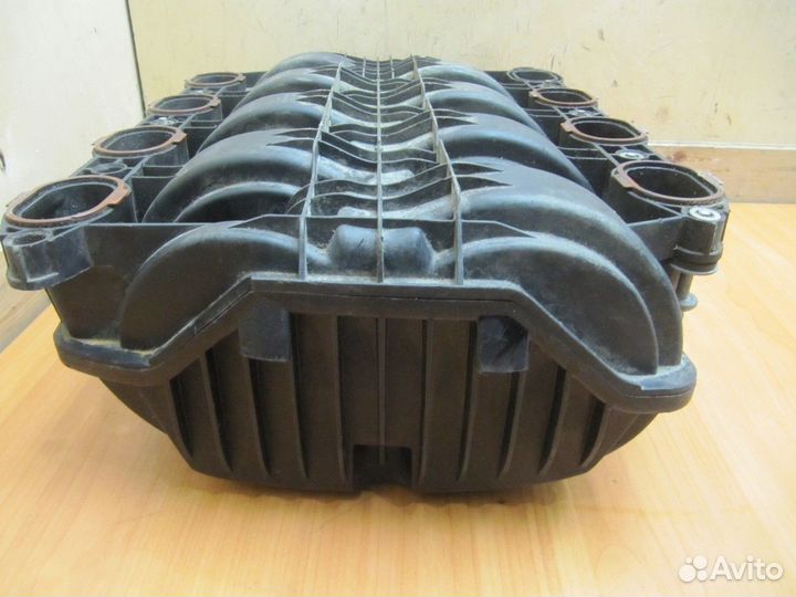 Коллектор впускной Porsche Cayenne 2003-2010 4.8