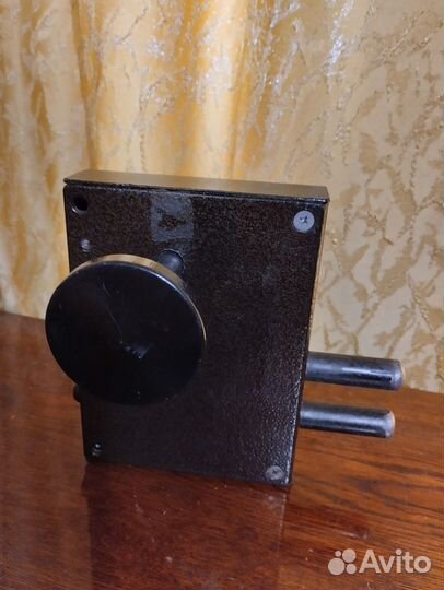 Замок универсальный кодовый Ригель