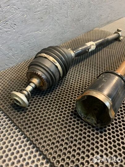 Привод передний правый Bmw X7 G07 M-pack B57D30