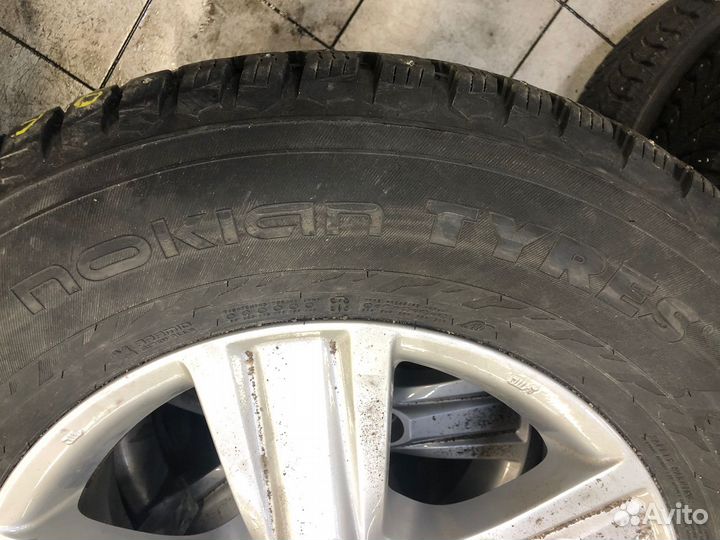 R18 Nokian Tyres Hakkapeliitta 9 SUV 285/60, PCD 5x150 DIA 110