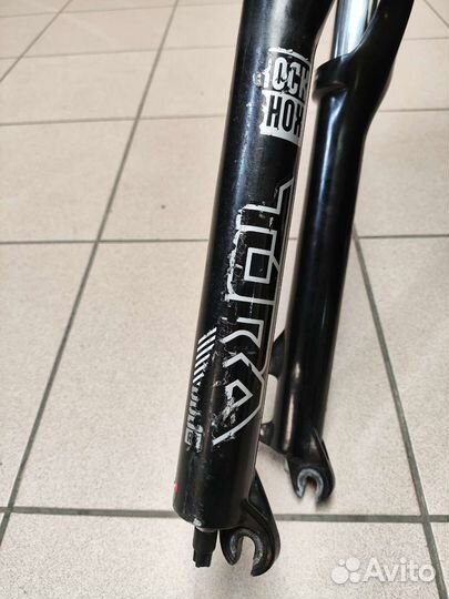Вилка Rock Shox Tora 302