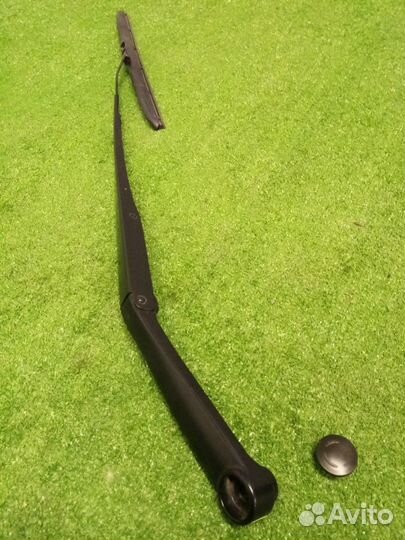 Дворник передний правый Kia K5 DL3 G4KN 2.5 2020