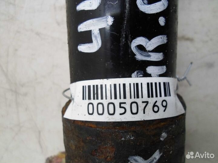 Амортизатор передний R Jeep Grand Cherokee 4 (WK2)