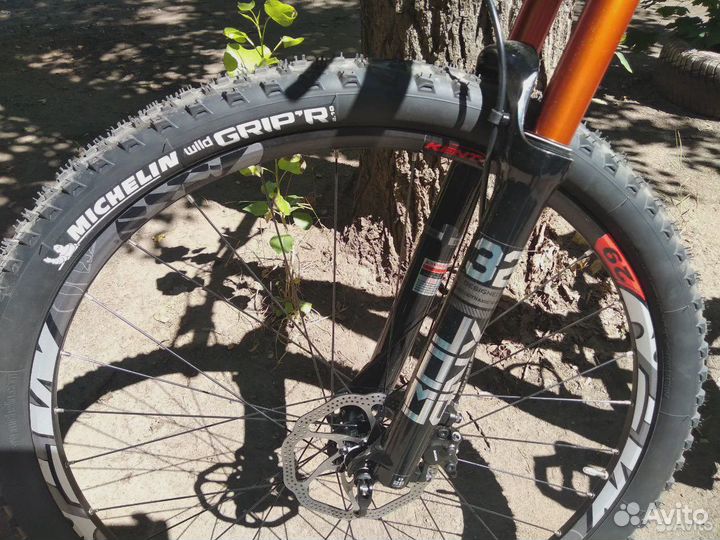 Карбоновый велосипед двухподвес. Фэтбайк и другие