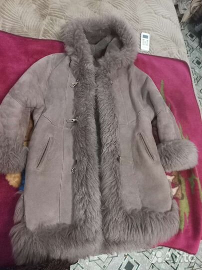 Дубленка натуральная женская с капюшоном 52-56 бу