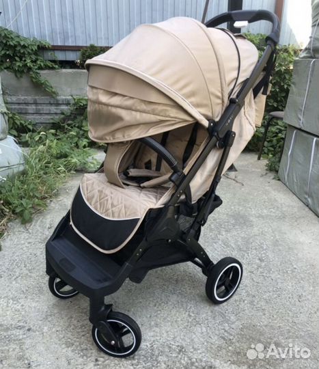 Прогулочная коляска Yoya nobu, новые
