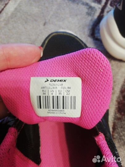 Кроссовки для девочки 34