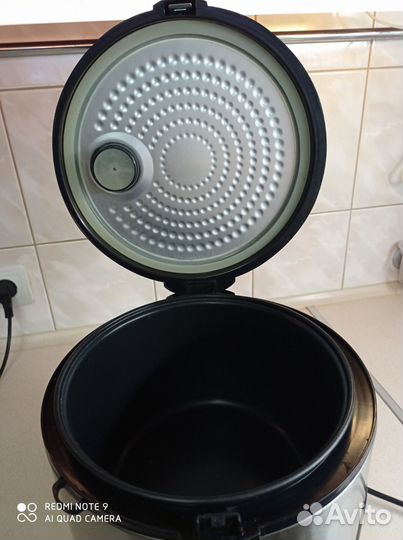 Мультиварка Redmond