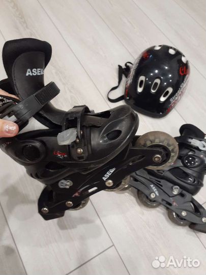 Ролики и шлем