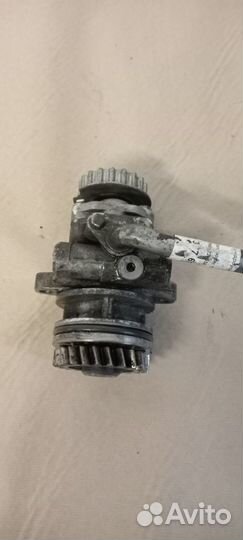 Насос гидроусилителя 2.5 Фольксваген Туарег