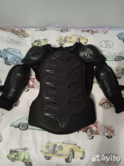 Панцирь для велоспорта
