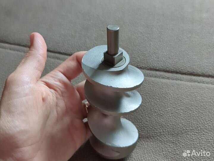 Шнек чугунный к мясорубке TS12 Fama