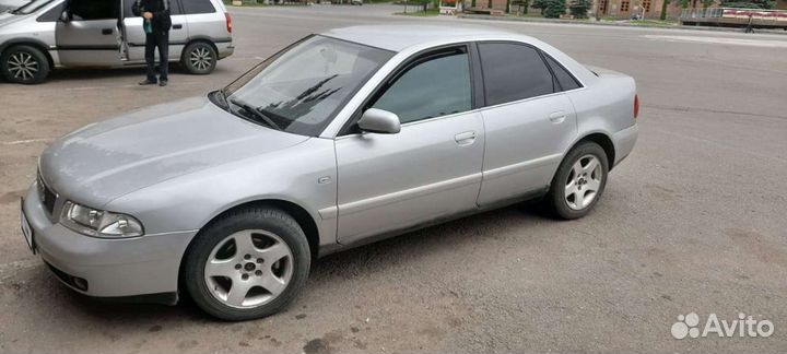 Audi A4 1.9 МТ, 2000, 350 000 км