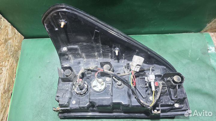 Фонарь задний R G8 toyota Hilux (2015- 2020)