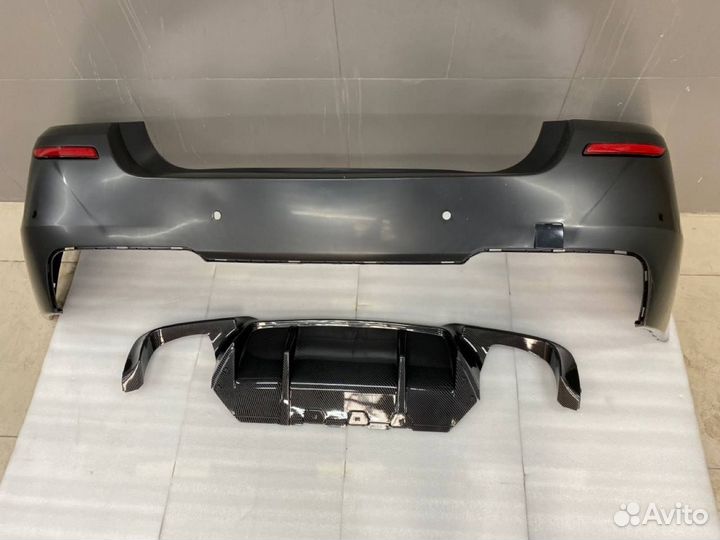 Задний бампер М лук BMW F10 + диффузор м5 карбон