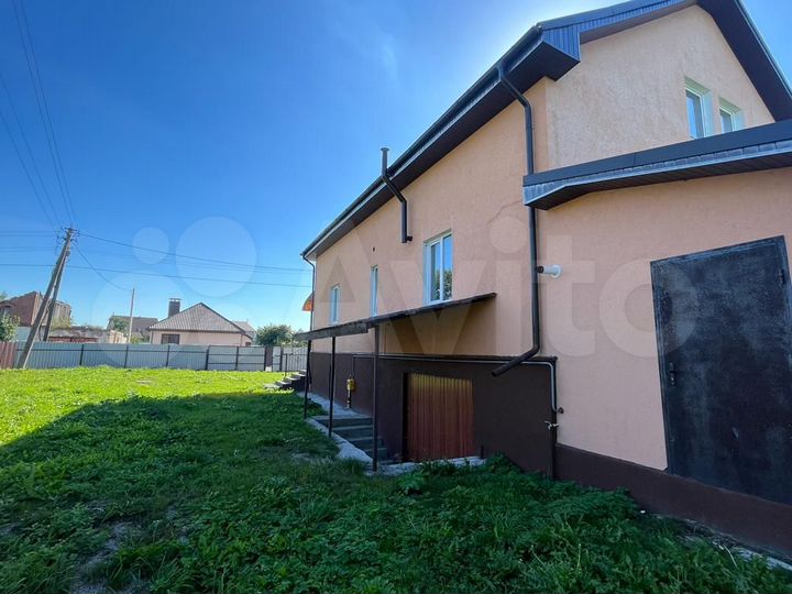 Дом 300 м² на участке 17 сот.