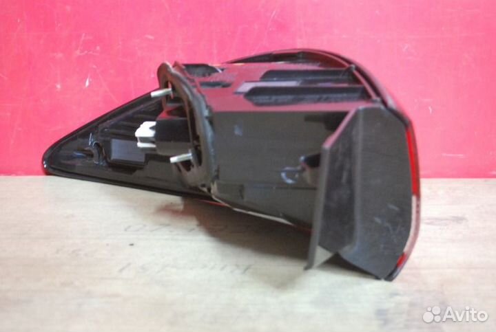 Фонарь наружный задний левый Mazda 6 Gj