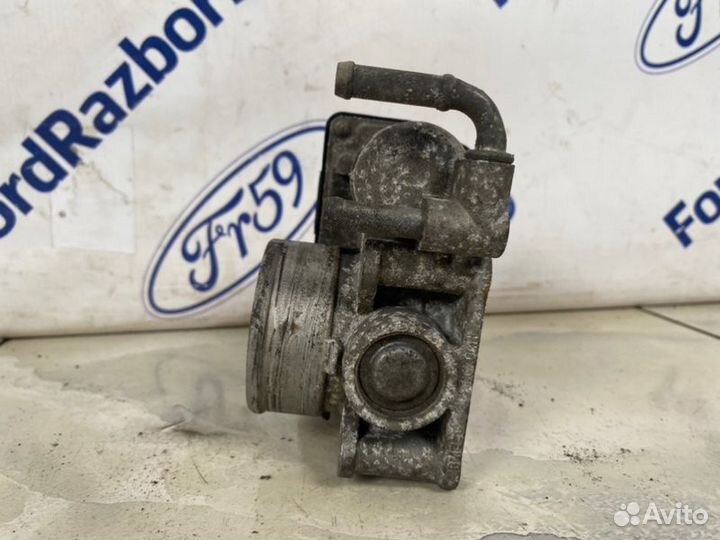 Дроссельная заслонка Nissan Qashqai J10 1.6