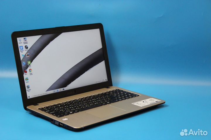Ноутбук asus