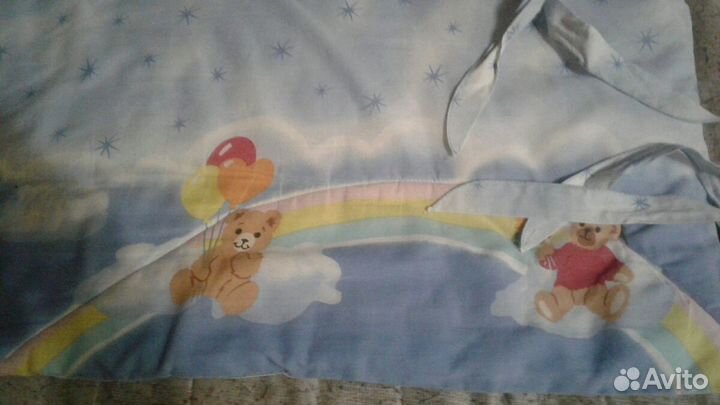 Бортик для кровати