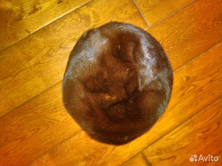 Берет из густой финской норки