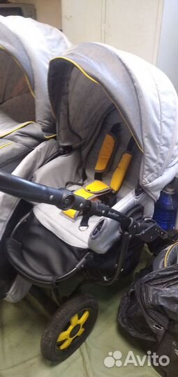 Коляска для двойни
