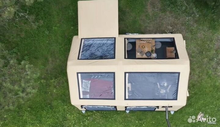 Туристическая надувная палатка