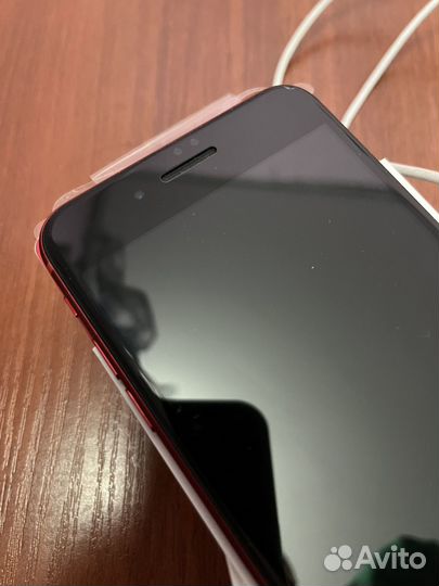 iPhone 8 Plus, 64 ГБ