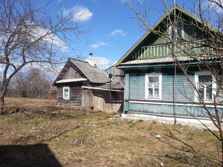 Дом 35 м² на участке 10 сот.