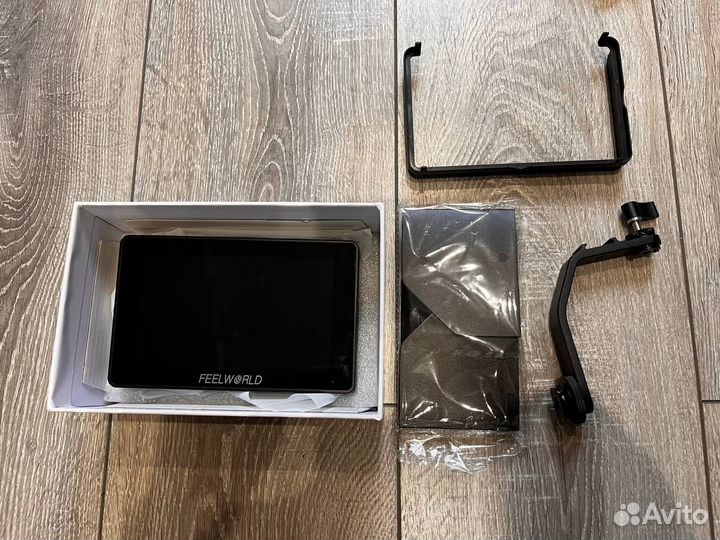 Накамерный монитор feelworld F6 plus