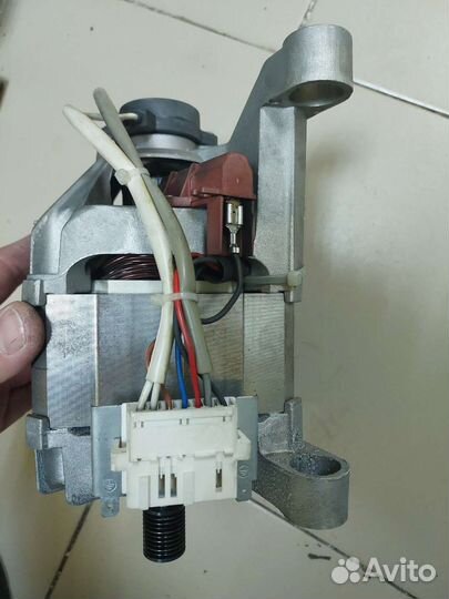Двигатель от стиральной машины ariston