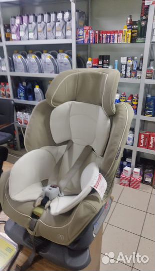 Автомобильное детское кресло Carmate Zutto 3 style
