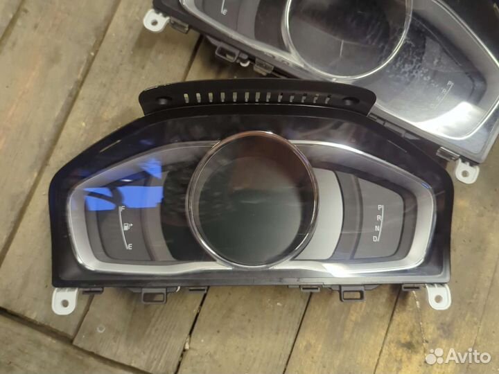 Приборная панель tft Volvo S60 s80 v70 xc70 xc60