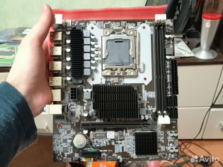 LGA 1366.Новые материнские платы и процессоры