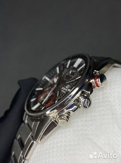 Часы Casio Edifice EQB-1200D-1A
