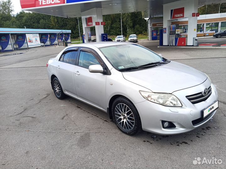 Toyota Corolla, 2010