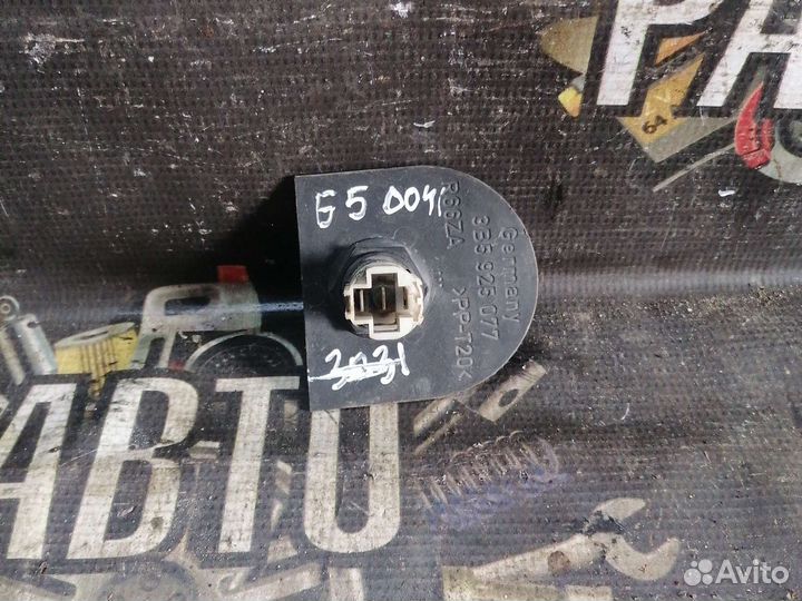 Розетка прикуривателя Volkswagen Passat B5