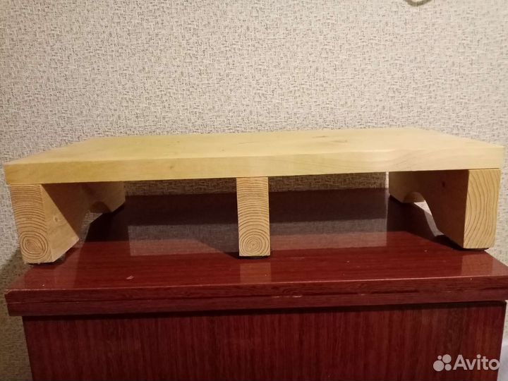 Подставка под ноги для ванной