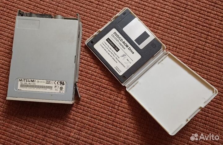 Дисковод для 3-дюймовой дискеты