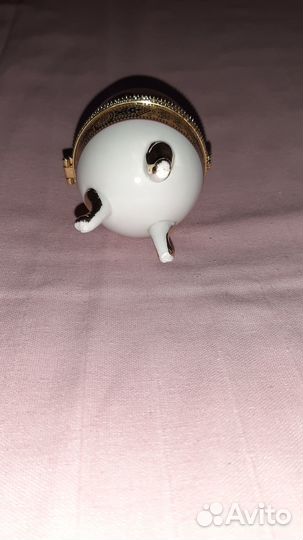 Яйцо декоративное - мини шкатулка Фарфор