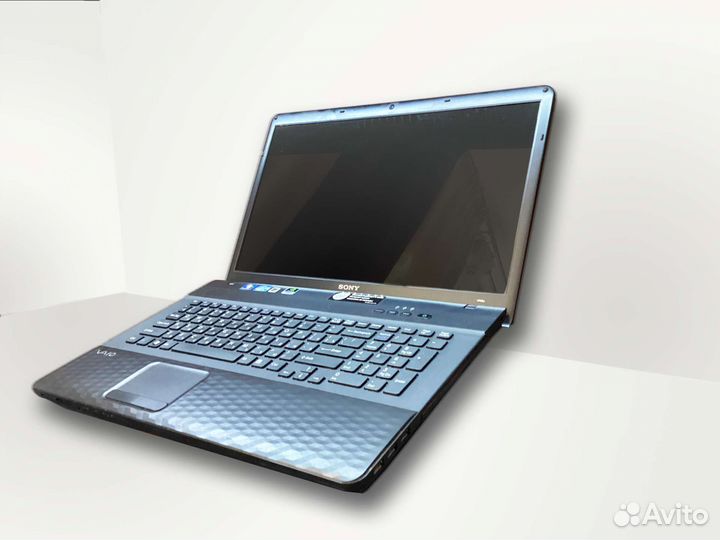 Мощный ноутбук 17.3'' Sony