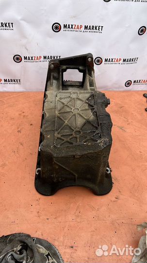 Поддон двигателя Ford Focus 1 Split Port