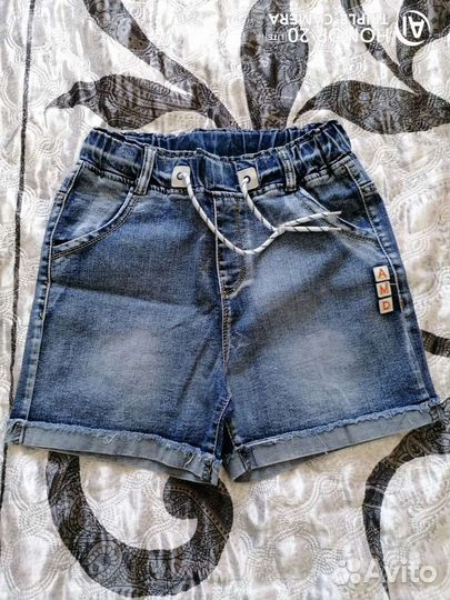 Джинсовые шорты
