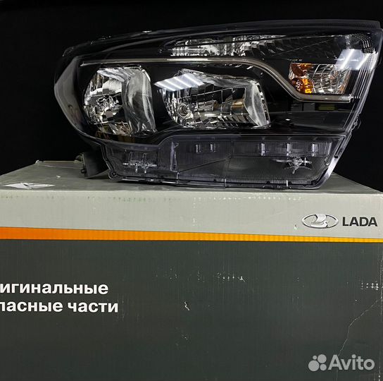 Фары Лада Веста Завод новая