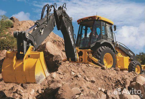 Оператор на эксковатор-погрузчик в Москва и област